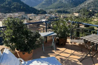 Bunyola – Idyllic Townhouse with Garden in the Charming Village of Bunyola — photo 1