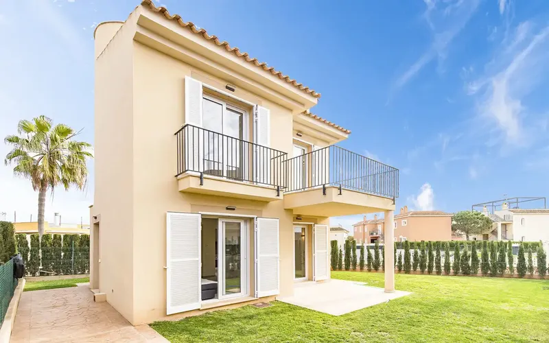 Located in the beautiful urbanization "El Paraíso" in the south of the island of Mallorca, very close to the fabulous beach of "Es Trenc", a natural park — photo 4