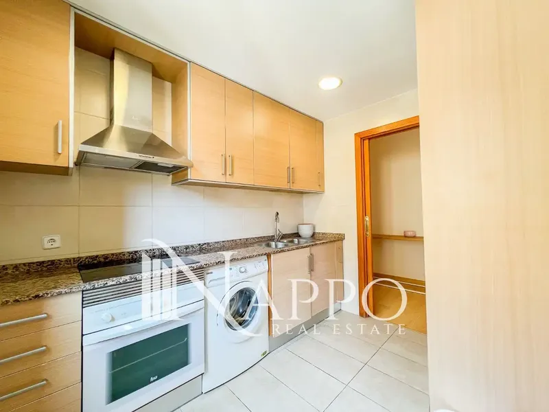 Nappo Real Estate tiene el placer de presentar este encantador piso en alquiler situado en la emblemática Plaza Major de Palma de Mallorca, — photo 10