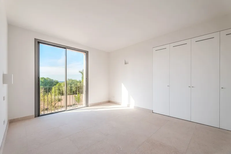 Newly built terraced house in Ses Salines — photo 8