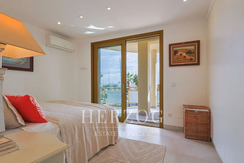 Exclusive apartment on the Paseo Maritimo in Palma de Mallorca — photo 10