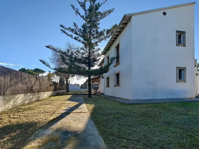 Detached chalet located in a quiet residential area between Son Servera and Cala Millor, on a plot of more than 1,000 m², ideal — photo 9
