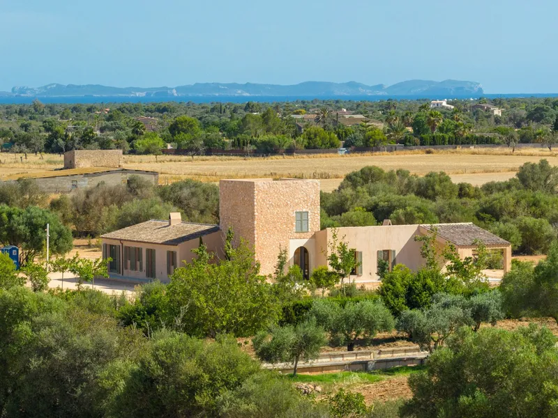 Large Country Estate to reform in Llucmajor — photo 2