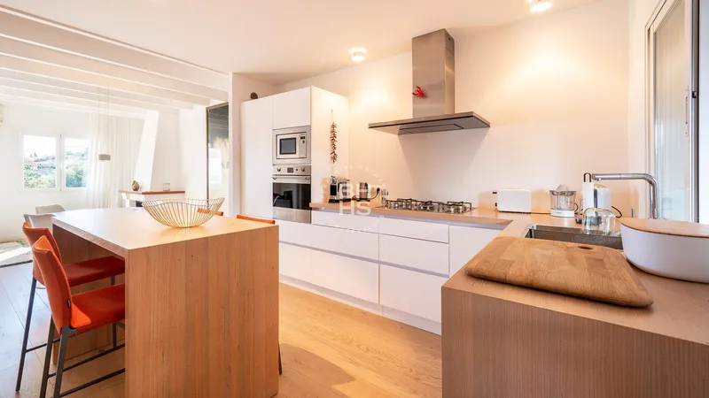 Semi-Detached for sale in Génova — photo 9