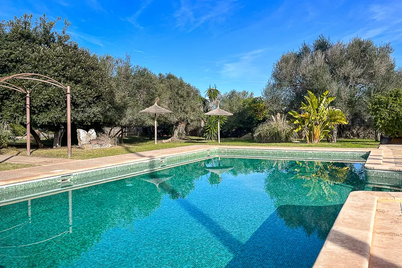 Dreamlike finca: luxury and Mallorcan flair with holiday rental license for 12 guests — photo 1