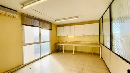 Office - Palma de Mallorca (Son Roca - Son Ximelis - Son Anglada), Built Surface 100m², 1 Bathroom — photo 5