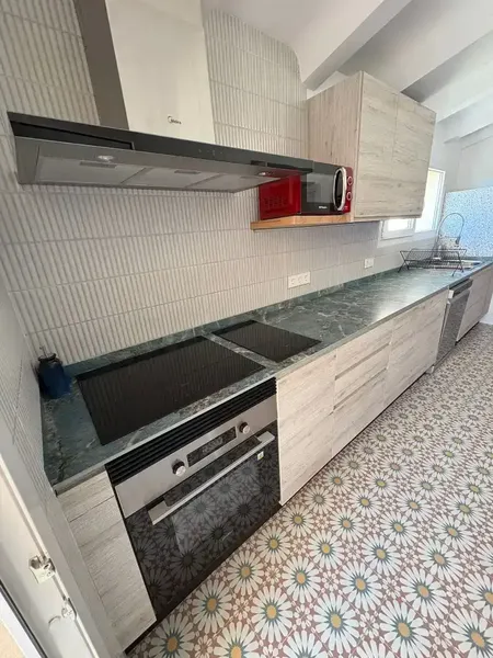 habitación privada en coliving a 15 minutos del centro de Palma, facturas incluidas (lus, agua, parking, WIFI, piscina, zona exterior, servi — photo 4
