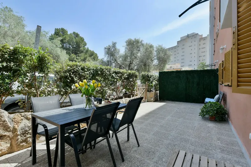 Discover this cozy apartment in one of the best areas of Paguera, ideal for a temporary stay in Mallorca — photo 5