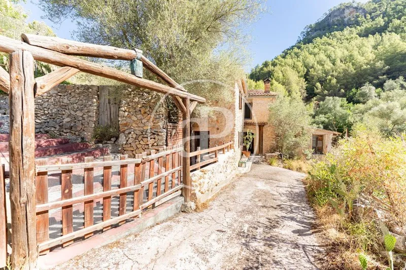 Villa in Binissalem, Province of Balearic Islands — photo 2