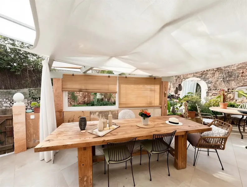 Elegant townhouse with character in Es Llombards — photo 5