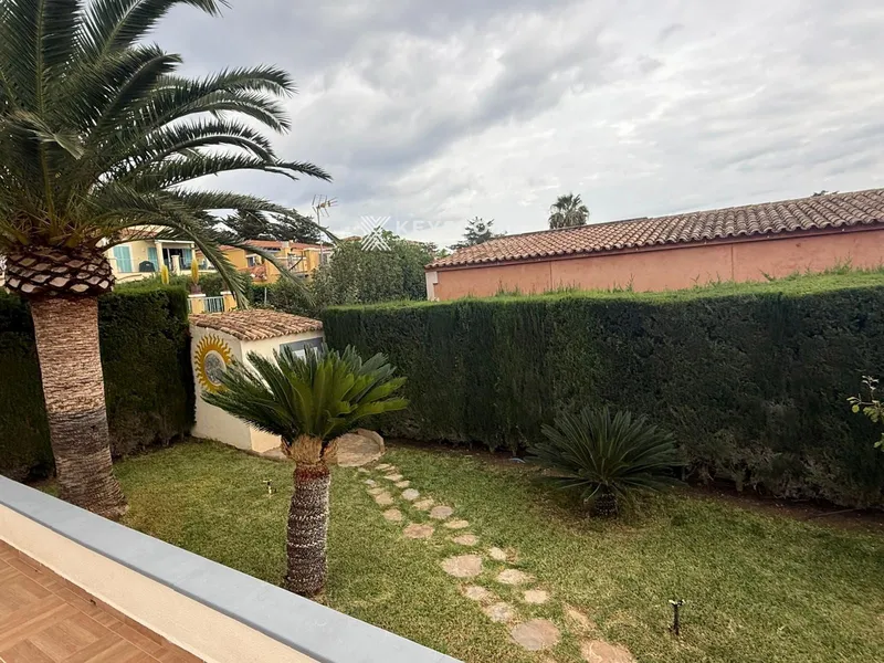 House — photo 5