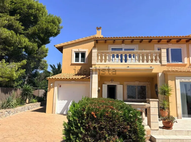 Mediterranean-style detached house with sea views and holiday rental licence in Cala Pi — photo 9