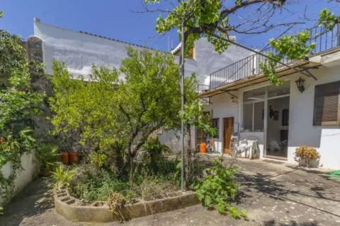 House — photo 4