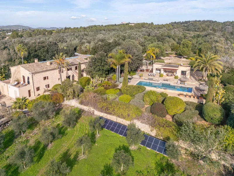 Legal Rustic Villa in Porreres on 7.5 Hectares — photo 1