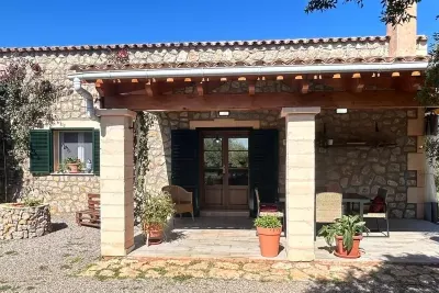 Legal finca in Manacor — photo 1