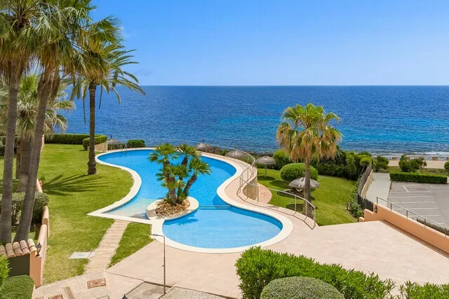 Sea view town house for sale near the beach in Cala Murada, East Mallorca — photo 1