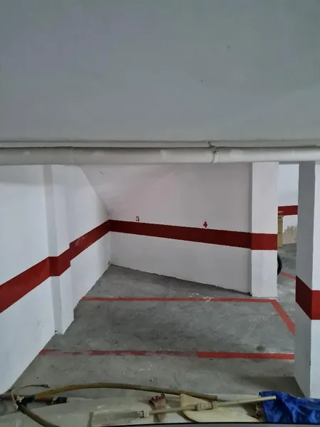 Parking — photo 2