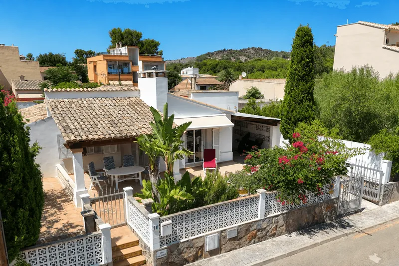 Mediterranean house with idyllic patio – only 5 minutes' walk to the beach — photo 2