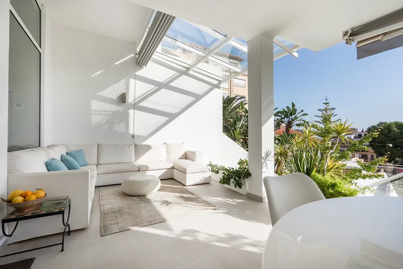 Elegant Townhouse with Sea Views in El Terreno with Roof Terrace, Private Pool and Home Cinema — photo 2