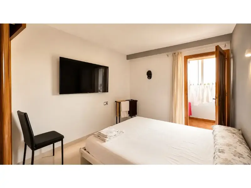 4-bedroom apartment in the center of Son Ferriol €635,000 — photo 7