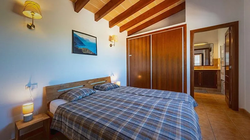Chalet with pool and ETV in Cala Llombards – short walk to the sea — photo 10