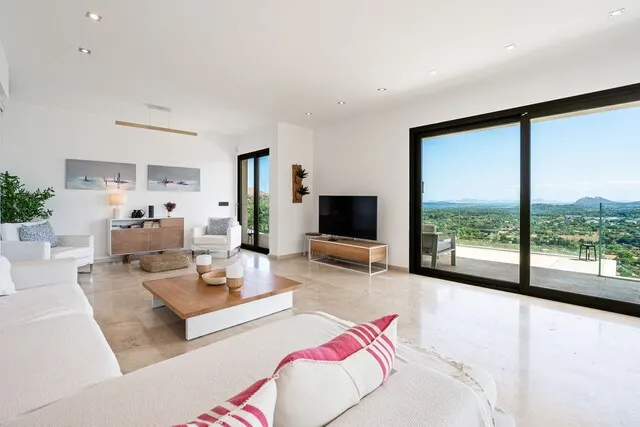 Contemporary villa with ETV license and breathtaking views for sale in Pollensa, Mallorca — photo 6