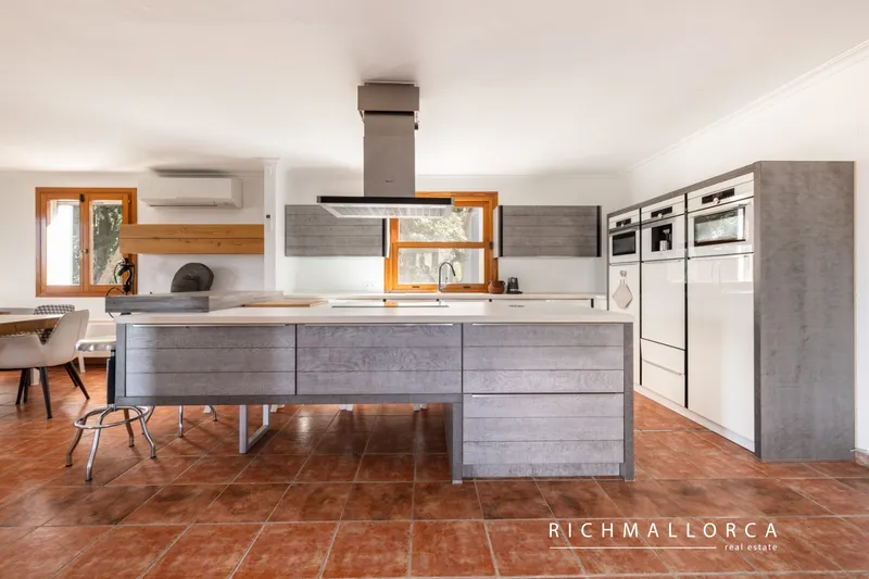 Stunning Finca Surrounded by Nature Between Alcudia and Pollensa — photo 7