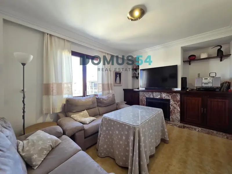 Explore this magnificent opportunity in Sa Pobla: a flat that redefines the concept of space, comfort and privacy, ideal for families who — photo 5
