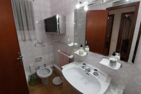 Flat - Palma de Mallorca (Son Canals), Built Surface 137m2, 4 Bedrooms, 2 Bathrooms, Lift. — photo 11