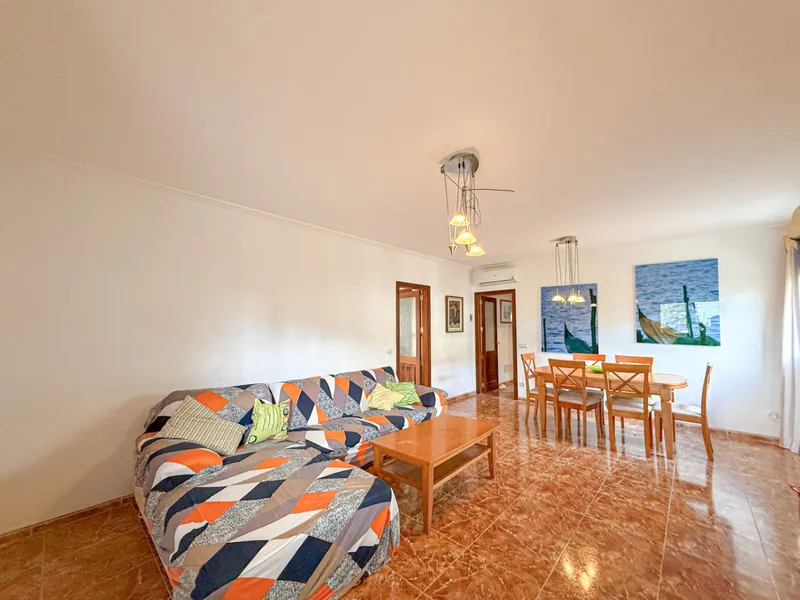 Chalet with parking 200 meters from the sea, with space for... — photo 9