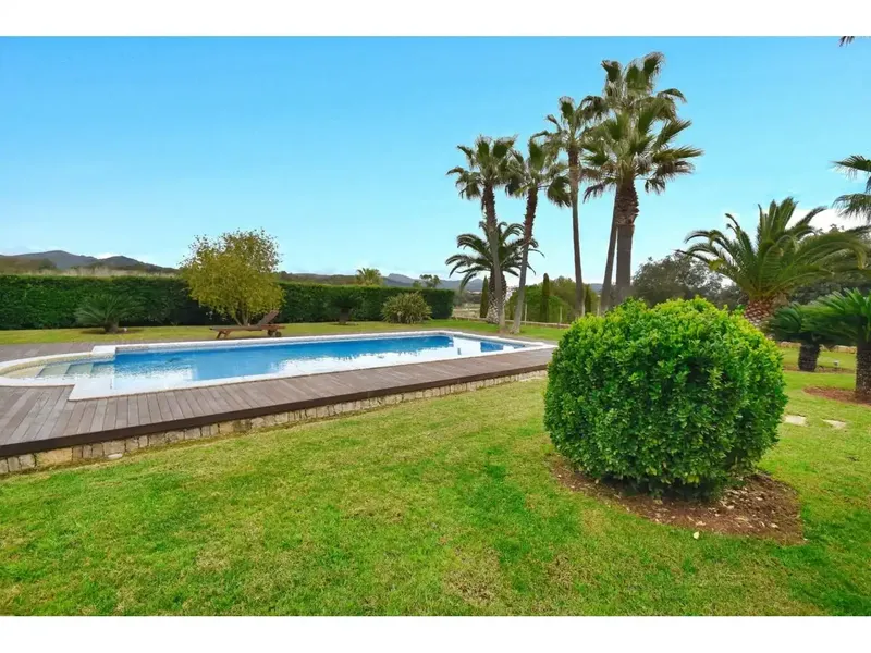 Charming rustic finca of 7200 m² with holiday license, ideal for enjoying privacy and tranquility. — photo 3