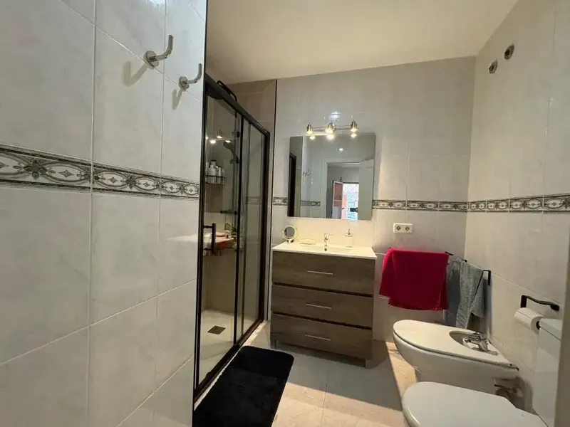Ground floor in an excellent location in Playas de Muro, just 200 meters from the beach. — photo 10
