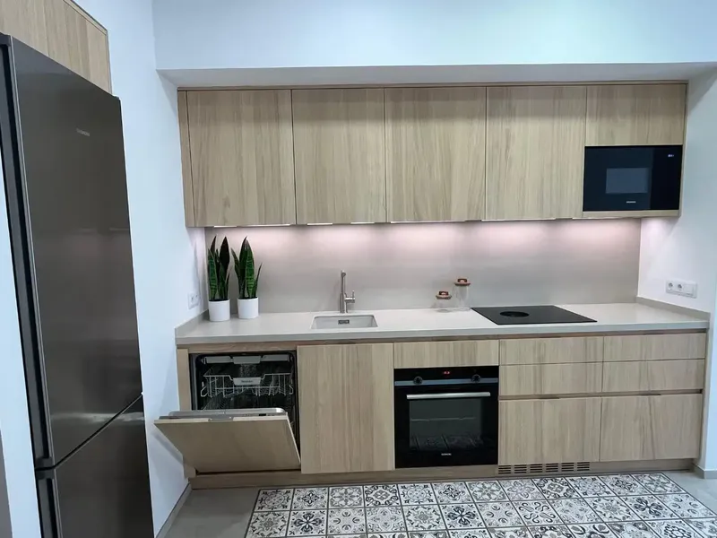 Newly built 55 m2 flat in Plaza de toros area, furnished with top qualities and equipped with everything needed to move in. — photo 7