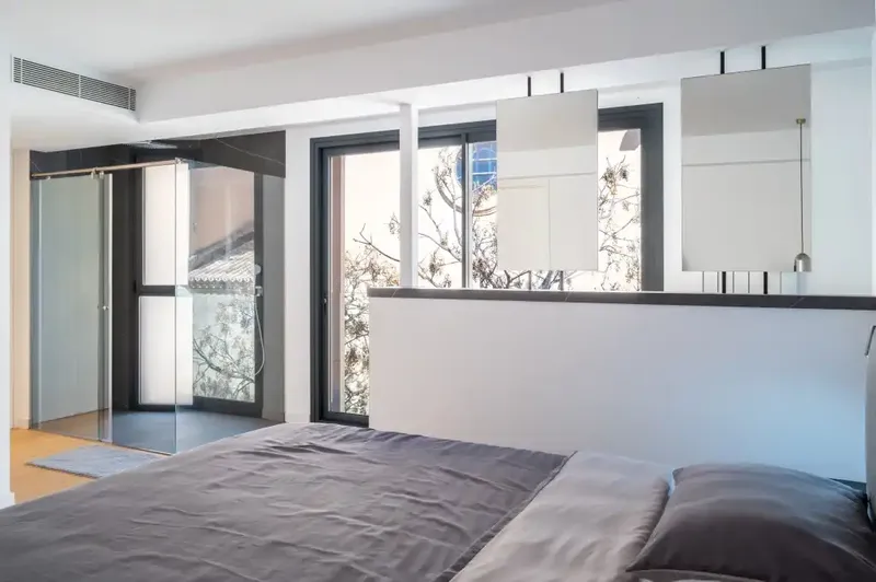 This elegant duplex penthouse is for sale in El Molinar, one of the most sought-after coastal neighborhoods in Mallorca, with an ideal location — photo 11