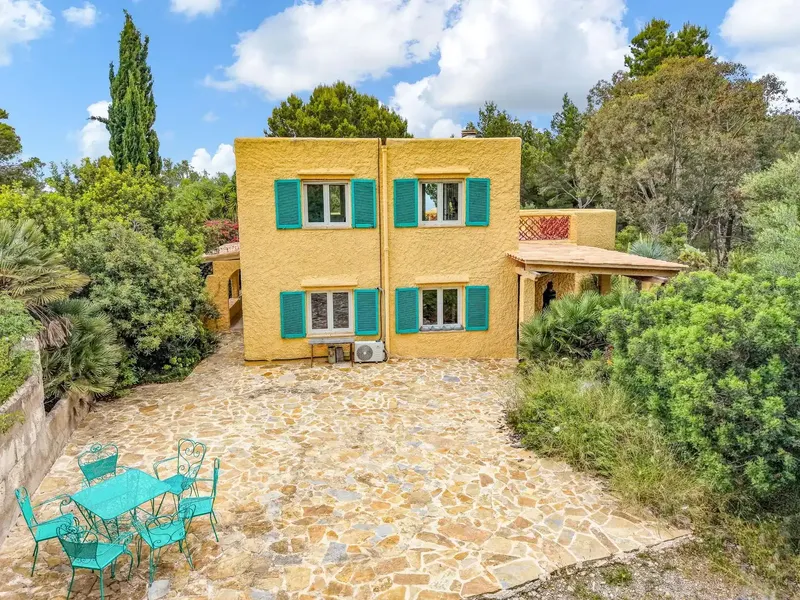 One of Mallorca's paradises for sale. In Mallorcan style, one of the first houses built in Betlem, near the idyllic — photo 4