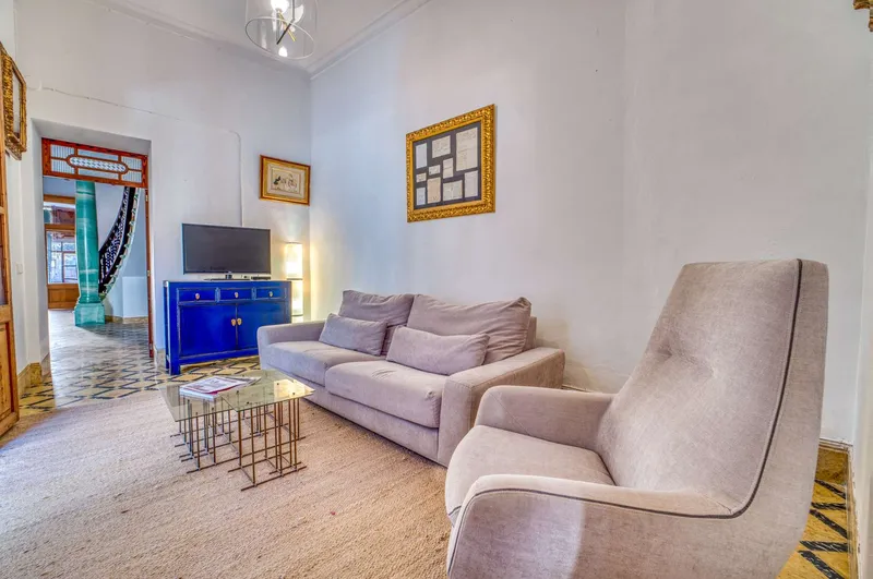 Petra – A Townhouse with Character — photo 6