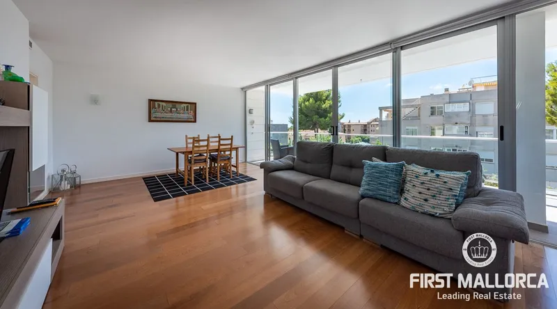 Real estate picture 0 Ref. No. 75206 — photo 6