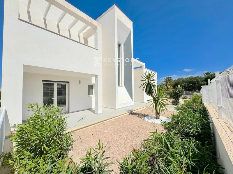 House — photo 8