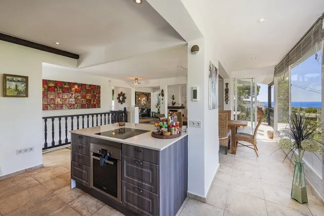 Villa with sea views for sale in Costa d'en Blanes, Mallorca — photo 8