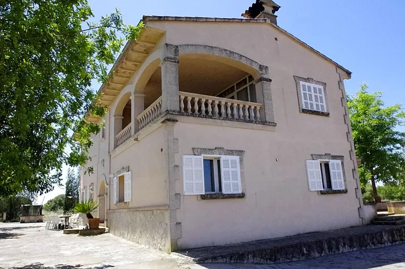 Rustic house with pool + guest house — photo 4