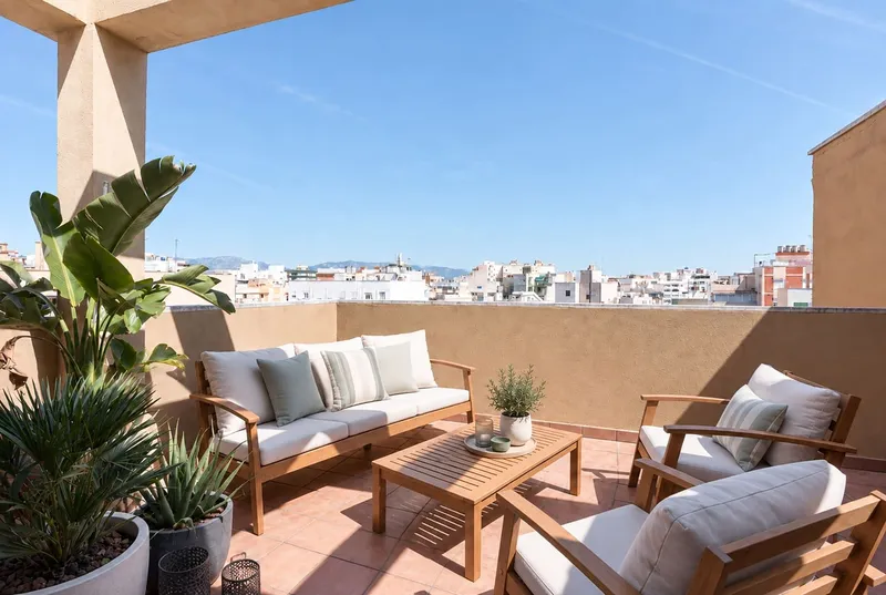Duplex penthouse close to the market in Pere Garau — photo 1
