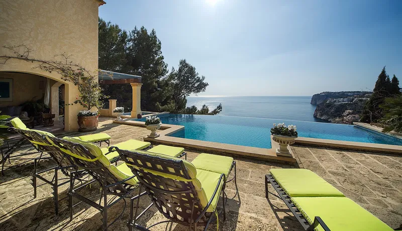 New villa built with sea views in Nova Santa Ponsa — photo 9
