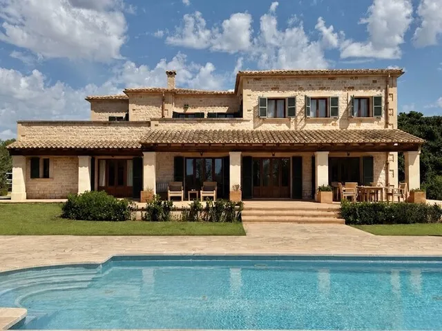 Mediterranean finca for sale in Ses Salines, Southeast Mallorca — photo 11