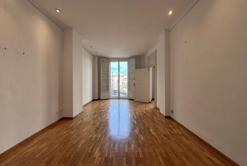 Character apartment in the heart of the Old Town of Palma — photo 1