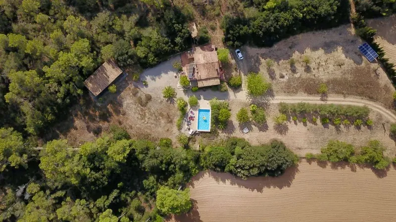 13,531 m² finca with 4 bedrooms, 2 bathrooms and pool for sale — photo 3