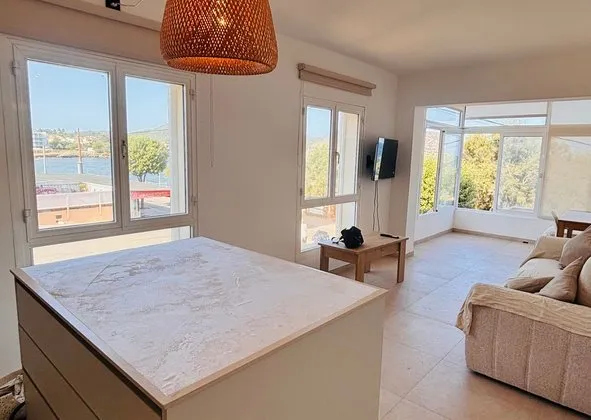 Flat / apartment in Paseo Magdalena de na Rigo Lliteras, Cala Bona — photo 2