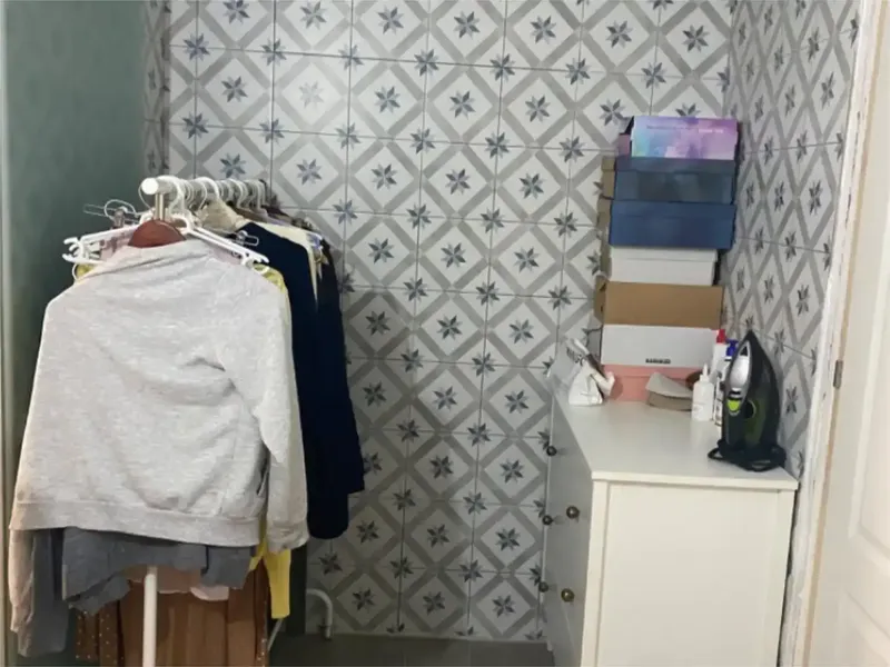 Se vende finca con casa de 150m2 dividida en dos plantas. En la planta de abajo se encuentra un pequeño salon, un baño, tres dormitorios, un — photo 12