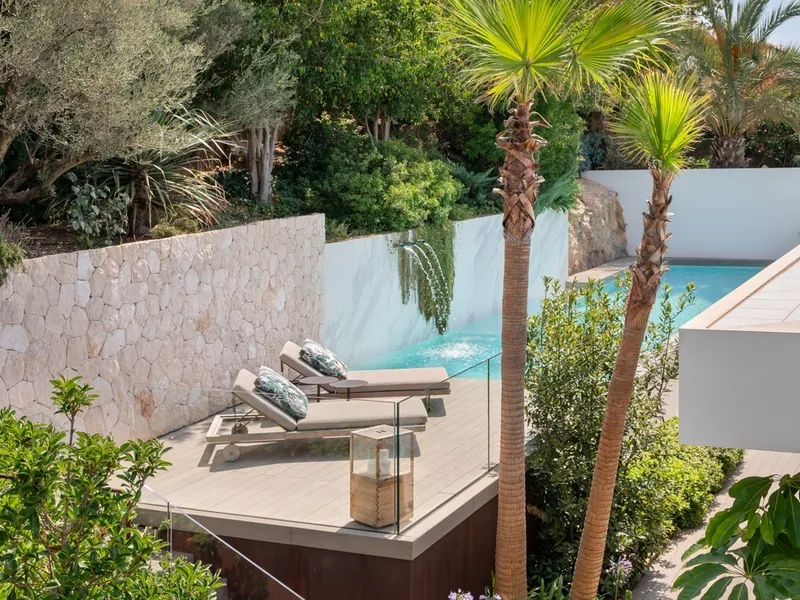 Brightful villa with pool and sea views — photo 4