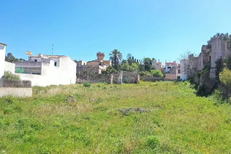 2,000m² plot for a residential building with 25 units for sale — photo 2