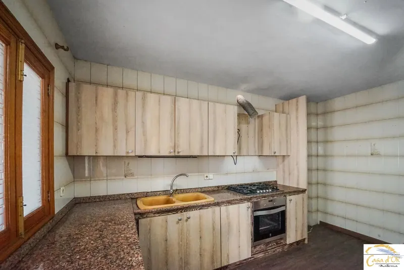 Spacious Apartment with Rooftop Terrace, Fireplace and Private Garage in the Heart of Felanitx — photo 7